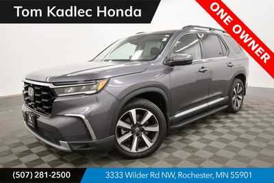 2023 Honda Pilot, $43699. Photo 1