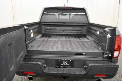 2023 Honda Ridgeline, $36999. Photo 7
