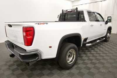 2021 Chevrolet 3500 Crew Cab, $51999. Photo 8