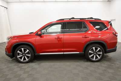 2023 Honda Pilot, $43499. Photo 4