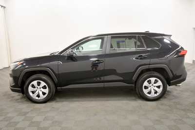 2024 Toyota RAV4, $28499. Photo 4