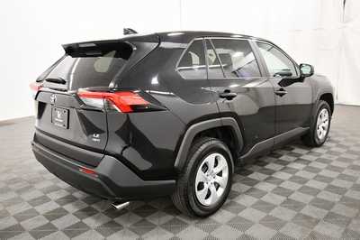 2024 Toyota RAV4, $28499. Photo 8
