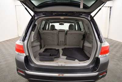 2013 Toyota Highlander, $16499. Photo 7