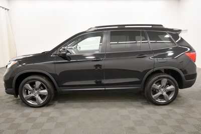 2019 Honda Passport, $25999. Photo 4