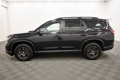 2024 Honda Pilot, $44999. Photo 4