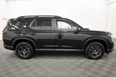 2024 Honda Pilot, $44999. Photo 9