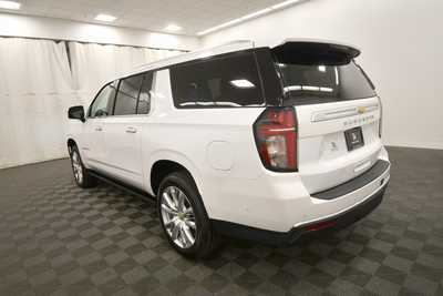 2023 Chevrolet Suburban, $60999. Photo 5