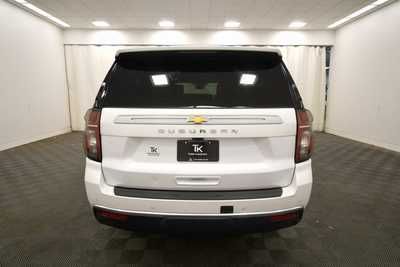 2023 Chevrolet Suburban, $60999. Photo 6