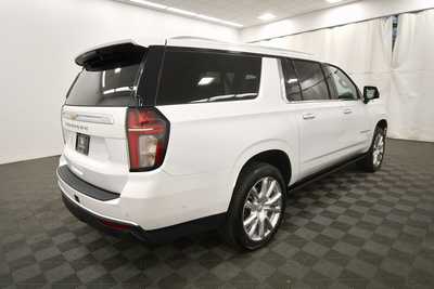 2023 Chevrolet Suburban, $60999. Photo 8