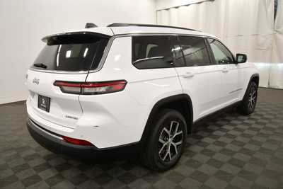 2024 Jeep Grand Cherokee L, $37999. Photo 8