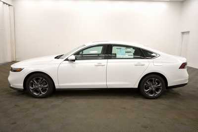 2024 Honda Accord, $27999. Photo 4