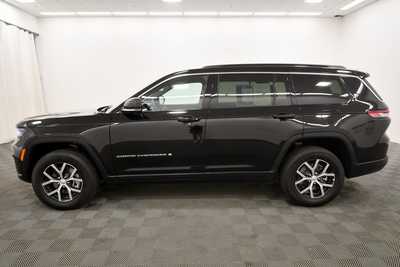 2024 Jeep Grand Cherokee L, $38999. Photo 4