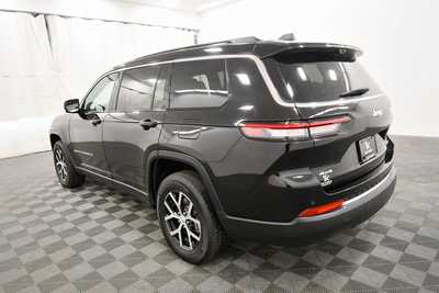 2024 Jeep Grand Cherokee L, $38999. Photo 5