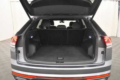 2024 Volkswagen Atlas, $32999. Photo 7