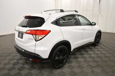 2021 Honda HR-V, $20999. Photo 8
