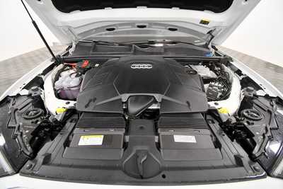 2022 Audi Q7, $45999. Photo 12