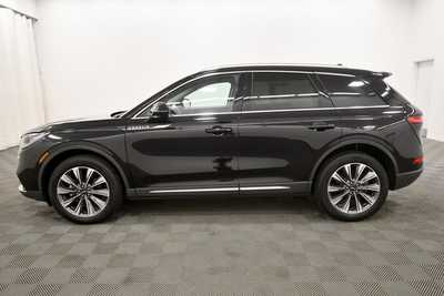 2022 Lincoln Corsair, $35999. Photo 4