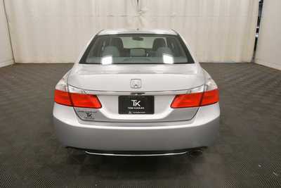 2013 Honda Accord, $15999. Photo 6