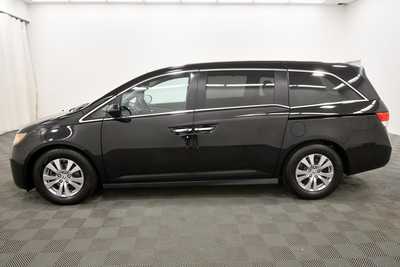 2017 Honda Odyssey, $17999. Photo 4