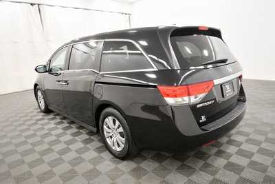 2017 Honda Odyssey, $17999. Photo 5