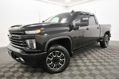 2022 Chevrolet 2500 Crew Cab, $56999. Photo 2