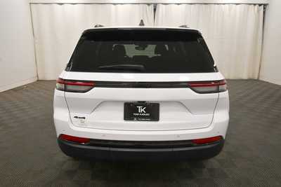 2024 Jeep Grand Cherokee, $32499. Photo 6