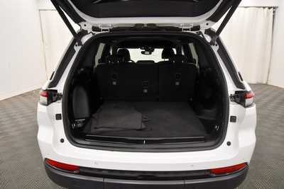 2024 Jeep Grand Cherokee, $32499. Photo 7