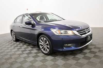 2013 Honda Accord, $7499. Photo 9