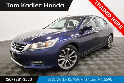 2013 Honda Accord, $7499. Photo 1