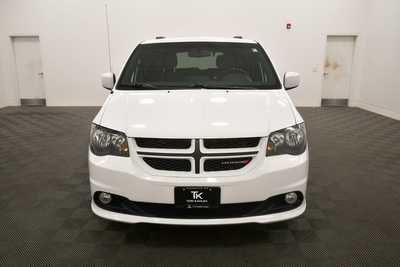 2017 Dodge Caravan, Grand, $9999. Photo 11
