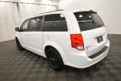 2017 Dodge Caravan, Grand, $9999. Photo 5