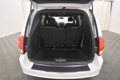 2017 Dodge Caravan, Grand, $9999. Photo 7