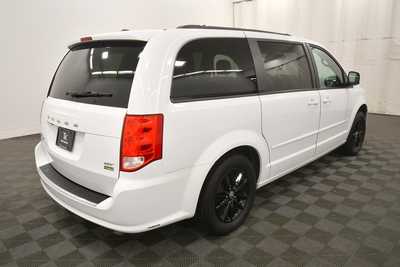 2017 Dodge Caravan, Grand, $9999. Photo 8