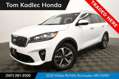 2019 Kia Sorento, $13999. Photo 1