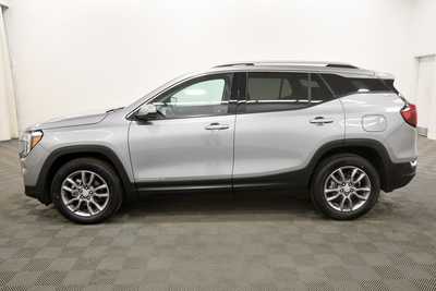 2024 GMC Terrain, $25999. Photo 4