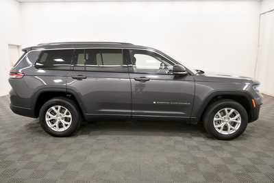 2023 Jeep Grand Cherokee L, $32499. Photo 9