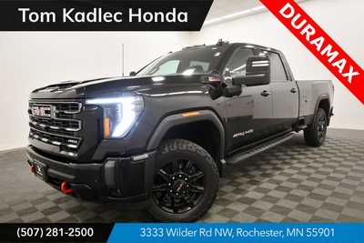 2024 GMC 2500 Crew Cab, $69999. Photo 1