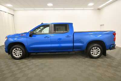 2022 Chevrolet 1500 Crew Cab, $40999. Photo 4