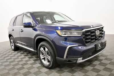 2023 Honda Pilot, $38999. Photo 10