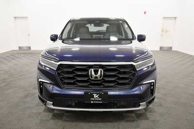 2023 Honda Pilot, $38999. Photo 11