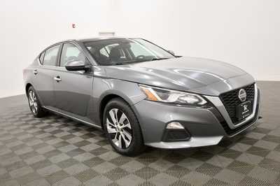 2021 Nissan Altima, $16999. Photo 9