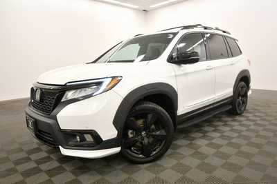 2021 Honda Passport, $27999. Photo 2