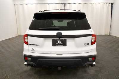 2021 Honda Passport, $27999. Photo 6