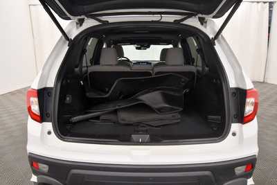 2021 Honda Passport, $27999. Photo 7