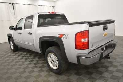 2012 Chevrolet 1500 Crew Cab, $13999. Photo 5