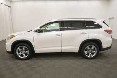 2015 Toyota Highlander, $17999. Photo 4
