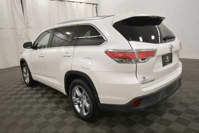 2015 Toyota Highlander, $17999. Photo 5