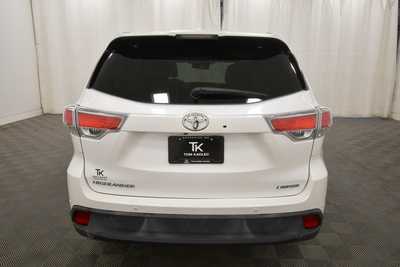 2015 Toyota Highlander, $17999. Photo 6