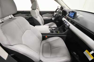 2025 Honda Pilot, $51825. Photo 12