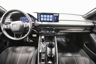 2023 Honda Accord, $27999. Photo 3